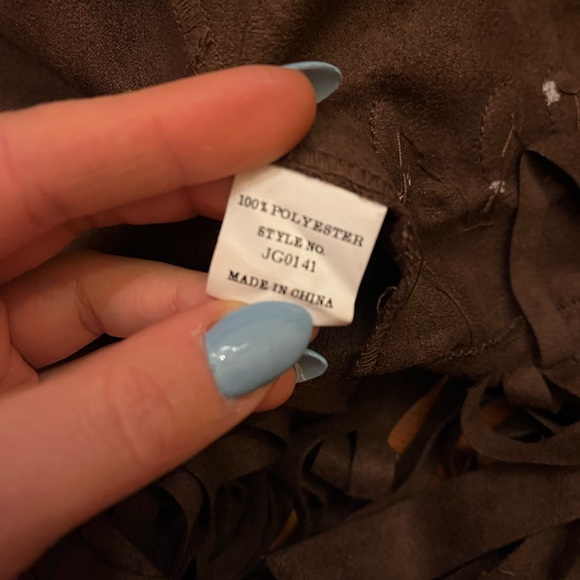 Amazing Fringe Vest! - Picture 6 of 6